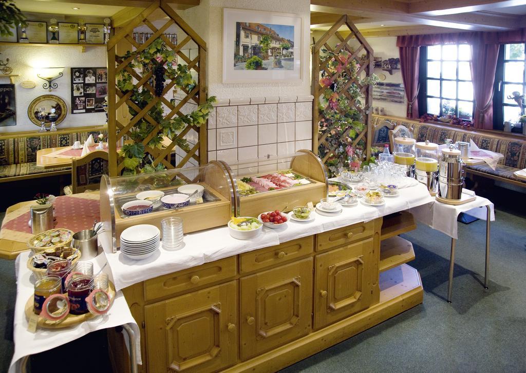 Hotel Am Schloss Darmstaedter Hof Бад-Гомбург-фор-дер-Гее Екстер'єр фото